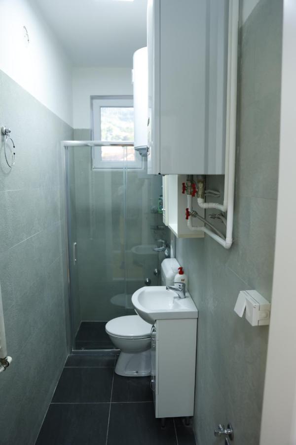 Blue And Rose Cozy - Quiet In The Best Location - Self Check-In - 5Th Floor With Elevator Sarajevo Exterior photo